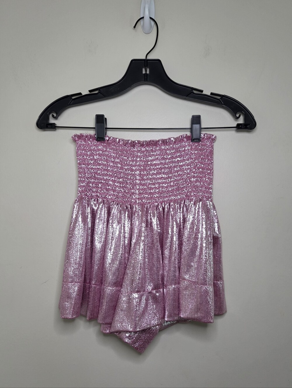 Women's Queen Of Sparkles Metallic Pink Swing Shorts Sz XS